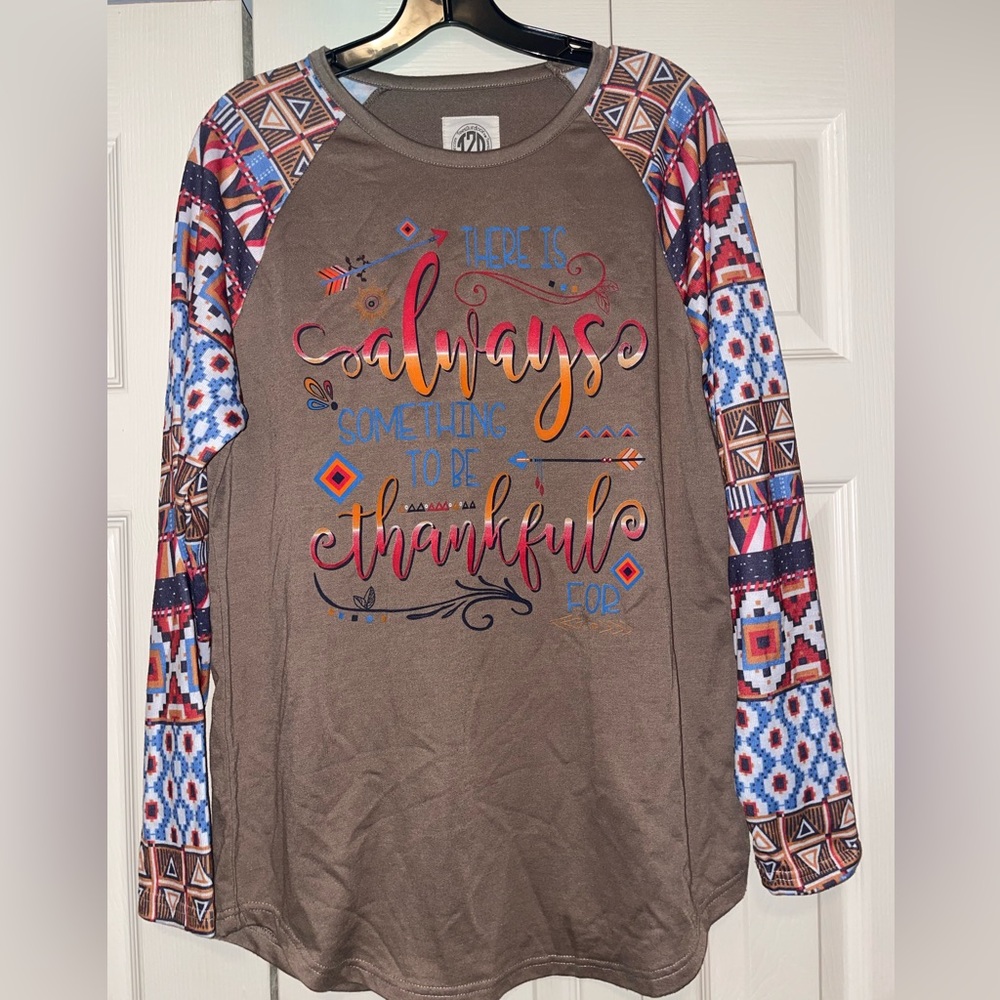 Women’s Size Medium Thanksgiving Top
